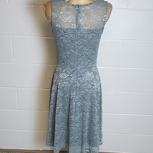 Fit & Flair A-line Silvery Grey Soft Lace Midi Dress for Special Occasion Lined - Picture 3 of 12